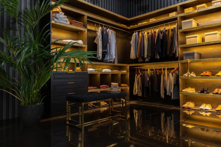 Comment réussir l'installation de votre dressing à Cherisy ?